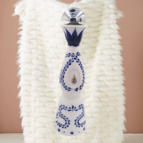 Clase Azul Hand Painted Ceramic Tequila Decanter - EMPTY - Picture 1 of 6